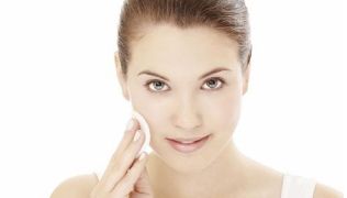 廈門市有多家專業(yè)耳朵畸形醫(yī)院？附屬第一醫(yī)院康春福醫(yī)師推薦