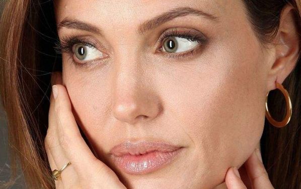 找對(duì)專業(yè)醫(yī)院，告別困擾！新穎祛斑方法來(lái)襲，選對(duì)，不再困擾！