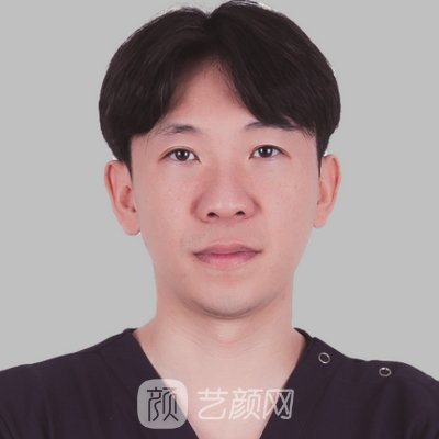 微創(chuàng)種植牙哪個(gè)醫(yī)生好？做微創(chuàng)種植牙排名前十的醫(yī)生有哪些？