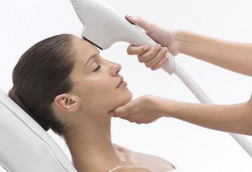 彩光脫毛效果怎么樣？彩光嫩膚脫毛多久做一次？