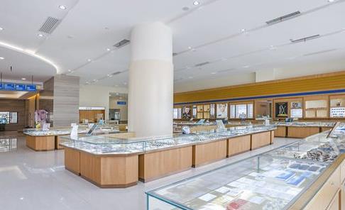 安慶施漢彬愛(ài)爾眼科醫(yī)院_配鏡區(qū)