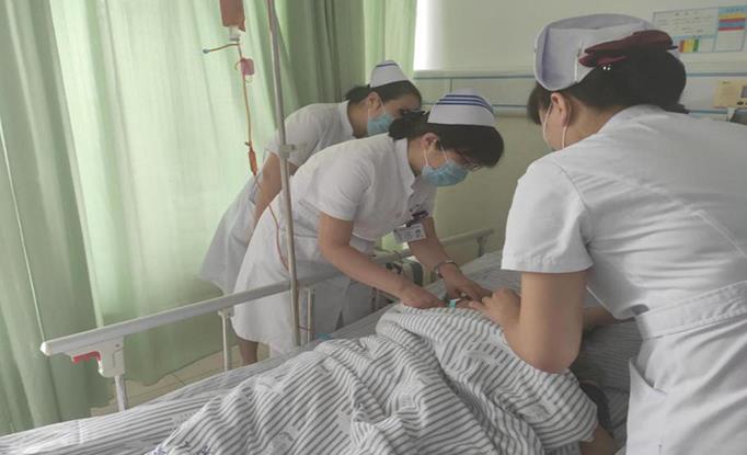 安徽醫(yī)科大學(xué)附屬阜陽醫(yī)院燒傷整形創(chuàng)面外科_病房巡查