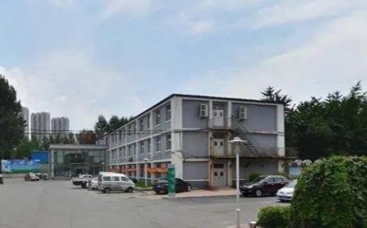 鞍山市長(zhǎng)大醫(yī)院眼科_園區(qū)環(huán)境