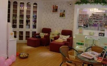 白山漢誠醫(yī)療美容門診部_大廳