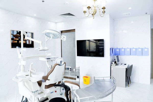 白山宜賓口腔診所_種植室