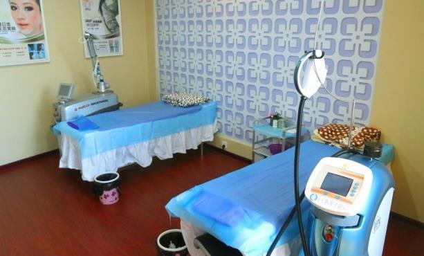 包頭麗人婦產(chǎn)醫(yī)院醫(yī)學美容科_美容室