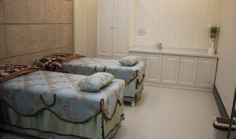 保定葉美思醫(yī)療美容診所_皮膚美容室