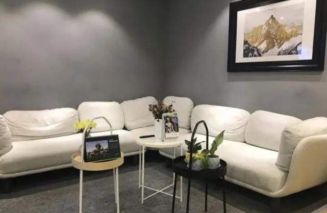 北京愛慕(原愛彼）醫(yī)療美容診所_醫(yī)院大樓