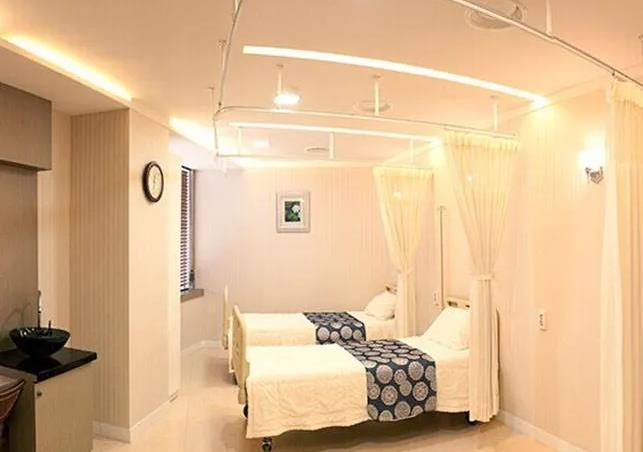 北京奧德麗格醫(yī)療美容門(mén)診部_皮膚美容室