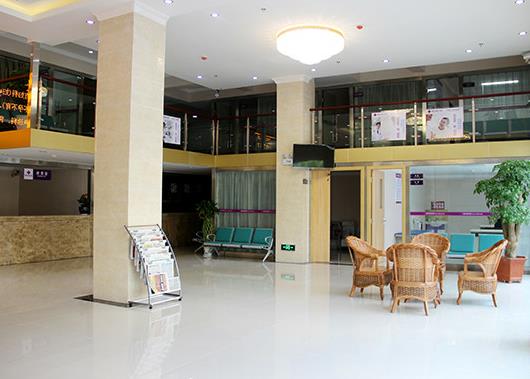 北京寶島婦產(chǎn)醫(yī)院醫(yī)療美容科_醫(yī)院大廳
