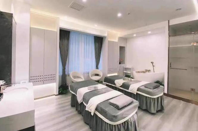 北京華夏醫(yī)美醫(yī)療美容診所_皮膚美容診療室