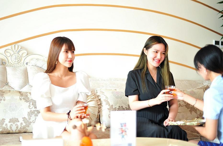 北京集美名媛醫(yī)療美容診所_大廳接待