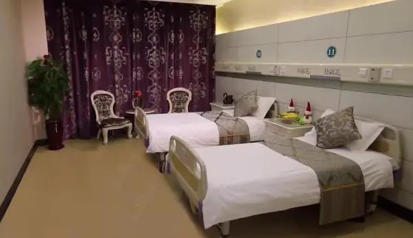 北京基礎(chǔ)美醫(yī)療美容醫(yī)院_皮膚美容室