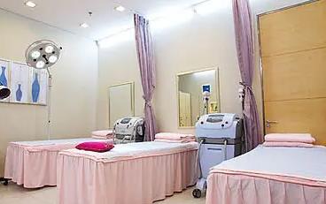 北京金炫澈醫(yī)療美容診所_皮膚美容室