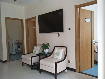 北京敏護天秤（美易美時代）醫(yī)療美容診所_候診區(qū)