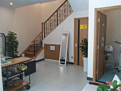 北京敏護天秤（美易美時代）醫(yī)療美容診所_大廳