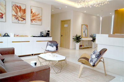 北京南加整形美容門診部_大廳候診區(qū)