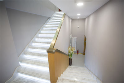 北京歐美瑞醫(yī)療美容診所_樓梯