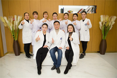 北京歐美瑞醫(yī)療美容診所_醫(yī)生團(tuán)隊(duì)