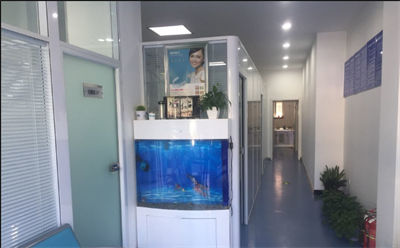 北京榮軍醫(yī)院激光美容中心_走廊