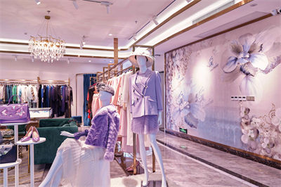 北京孫便友疤康診所_服裝區(qū)