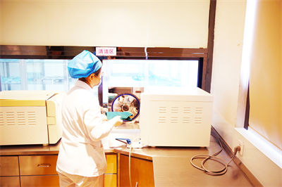 北京王府井口腔門診部_醫(yī)生診療室