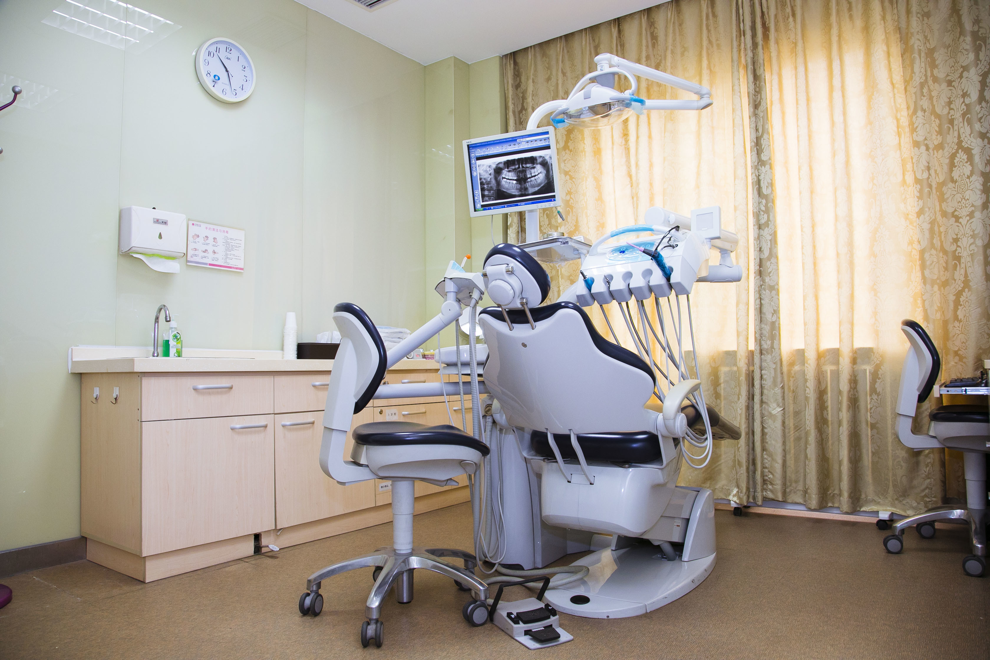 北京五洲女子醫(yī)院整形美容科_牙科