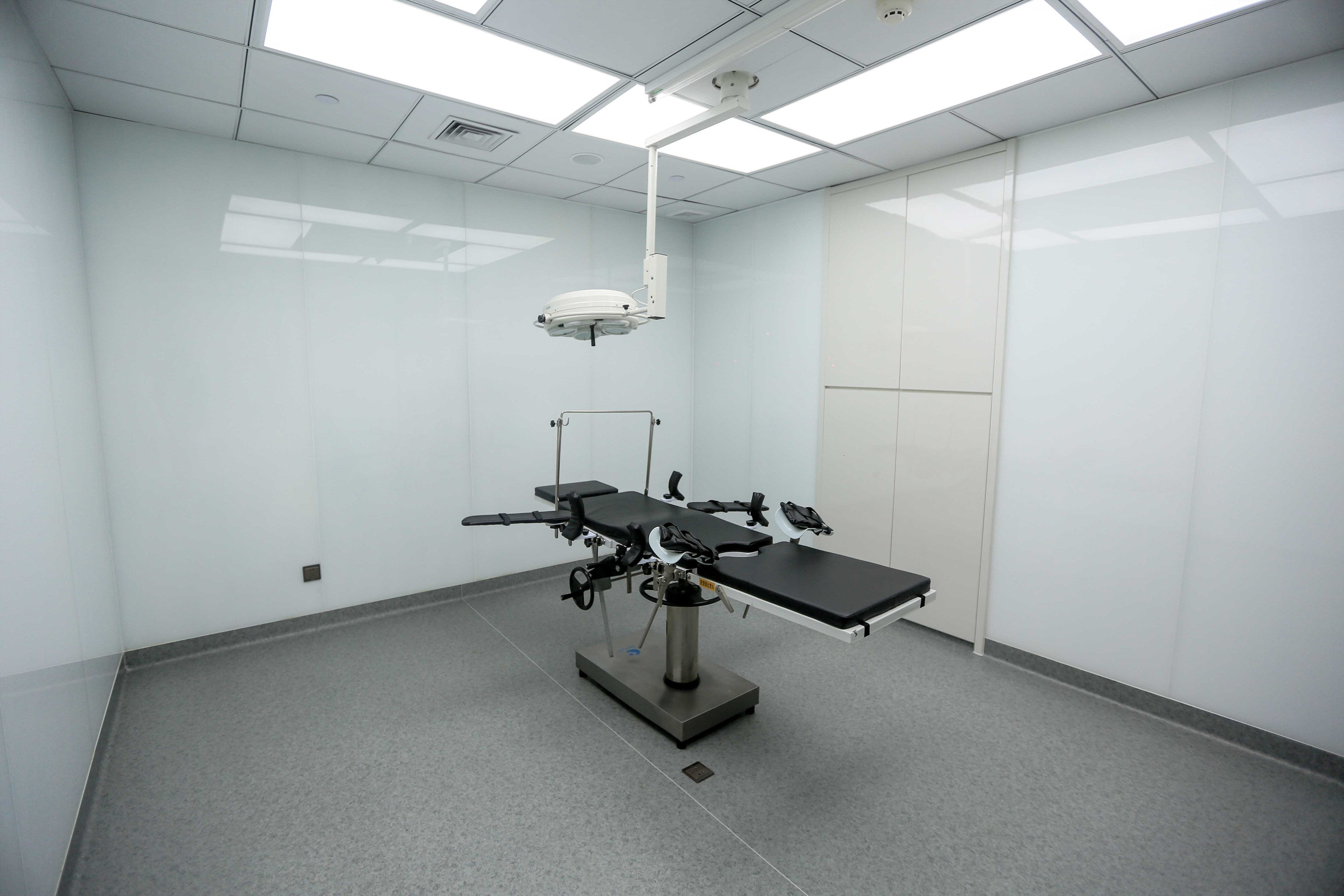 北京五月花口腔診所_手術(shù)室