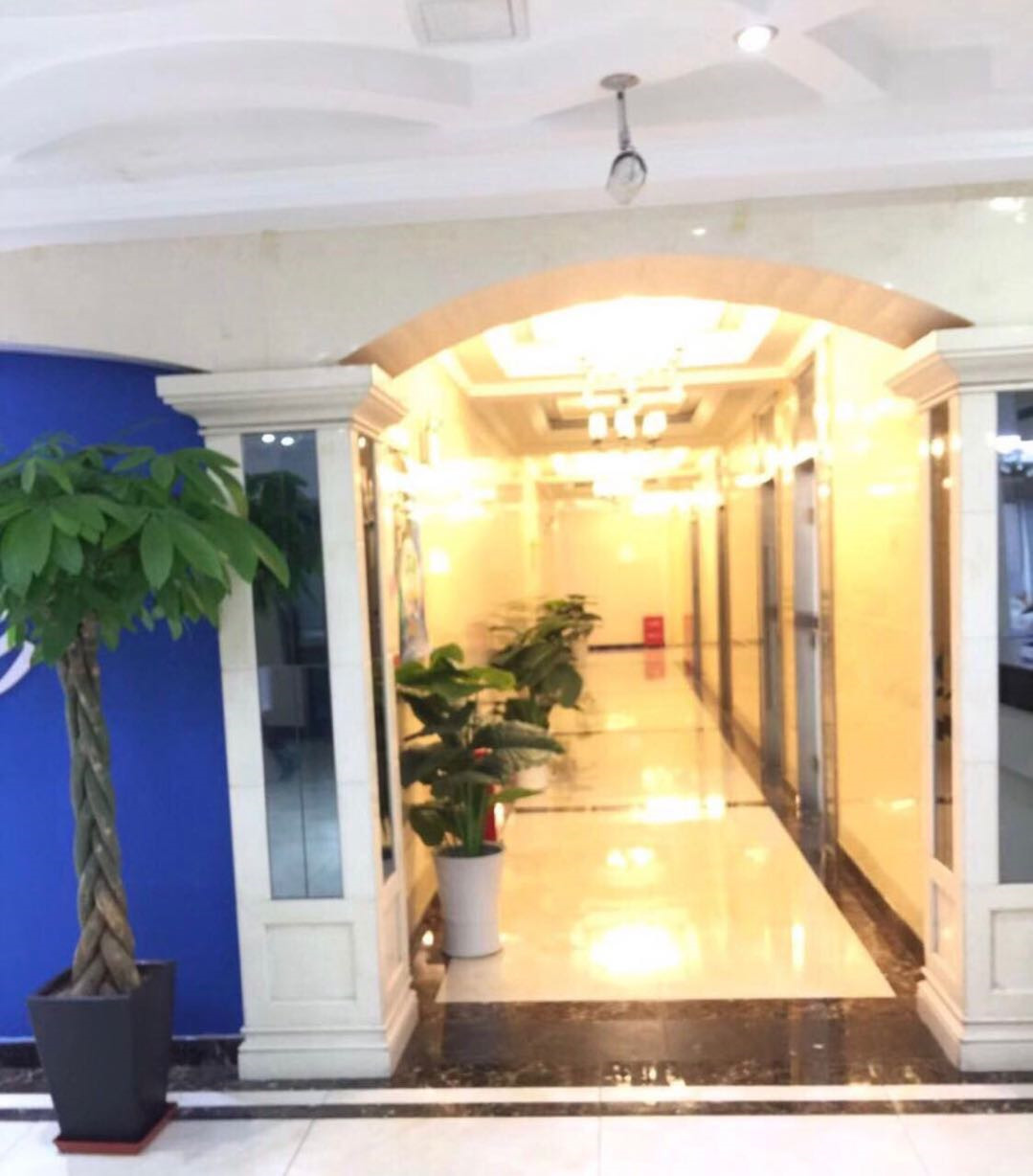 北京西美醫(yī)療美容門診部_樓道3