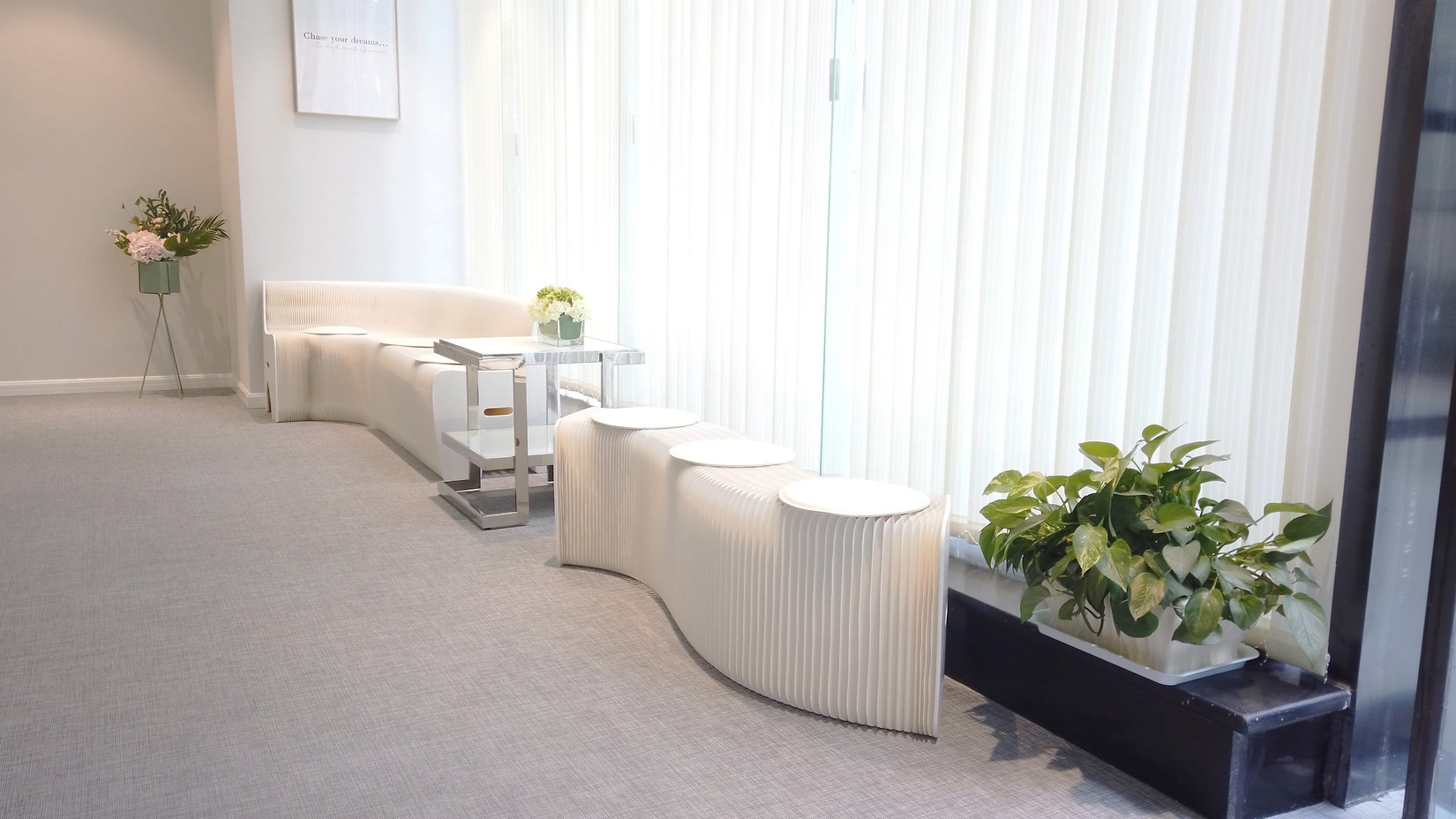 北京小芙（原善誠卉）醫(yī)療美容門診部_接待處