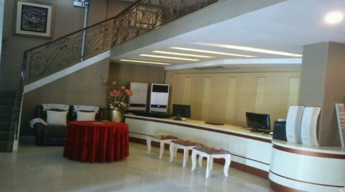 北京新極點(diǎn)醫(yī)療美容診所_大廳