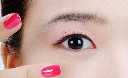 2023銀川黃金微針去眼袋醫(yī)生排名TOP10技術(shù)實力對比！李彥、柴永民、吳鑫權(quán)實力有的挑