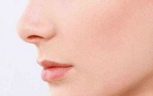 2023鄭州點陣祛口周紋排行10強醫(yī)生正規(guī)認證！趙麗花、張再義、馬戰(zhàn)勝靠譜權(quán)威！