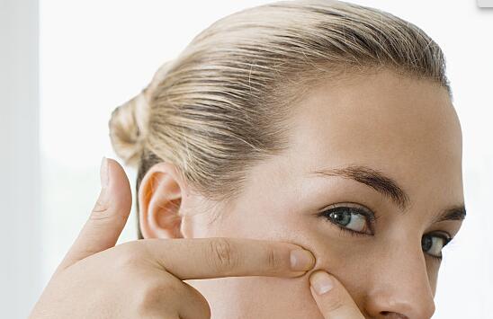 2023杭州眼紋填充嗨體人氣高的專家速自查！羅罡、王曉梅、萬連壯人氣熱門推薦