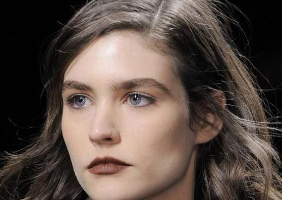 2023駐馬店SVF輔助自體脂肪移植權(quán)威醫(yī)生評(píng)分前十強(qiáng)權(quán)威上線！吳洪偉、袁玉坤、劉黎明看看誰(shuí)更厲害！