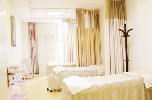 2023上海細(xì)胞激活眉間紋醫(yī)療整形醫(yī)院TOP10榜單新版出爐！上海中醫(yī)藥龍華醫(yī)院整形外科詳細(xì)情況