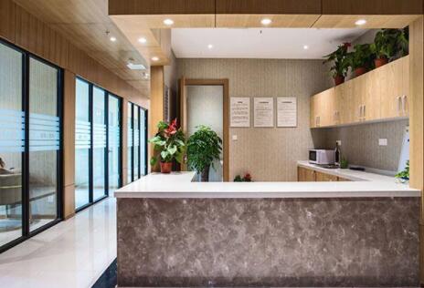 宜昌下瞼外翻矯正大型正規(guī)美容醫(yī)院排行榜單大綜合！宜昌楚美人整形專家實(shí)力口碑在線揭曉