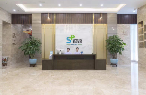 2023成都小切口祛除川字紋評分前10位整形醫(yī)院實力不俗！成都美斯迪醫(yī)療美容診所私立實力不輸公立