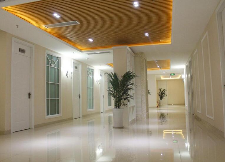 成都美*醫(yī)療美容門診部