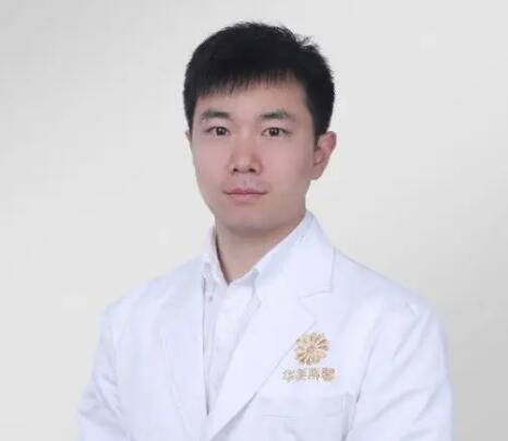 玉林注射除頸紋整形價(jià)位表查詢(xún)(2023玉林注射除頸紋參考價(jià)為：5555元)