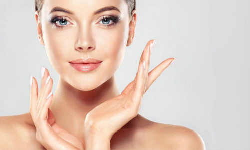 長沙水滴型假體隆胸的價錢大全(2023長沙水滴型假體隆胸參考價為：6225元)