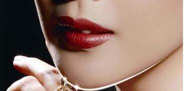 北京水泡眼重瞼價(jià)格表分享(2023北京水泡眼重瞼參考價(jià)為：6743元)