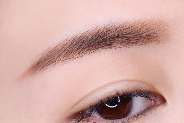 西安Magic開眼角手術(shù)價(jià)格明細(xì)清單一覽(2023西安Magic開眼角參考價(jià)為：6386元)