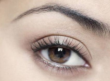 鄭州眼部除皺微創(chuàng)手術(shù)價(jià)格表是多少(2023鄭州眼部除皺微創(chuàng)手術(shù)參考價(jià)為：5275元)