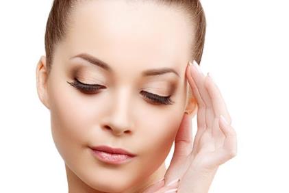 成都自體真皮隆鼻價(jià)格是否很貴呢(2023成都自體真皮隆鼻參考價(jià)為：5927元)