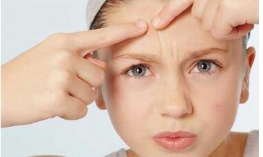 鄭州光子嫩膚祛除黑眼圈整形費用一覽表上線(2023鄭州光子嫩膚祛除黑眼圈參考價為：6486元)