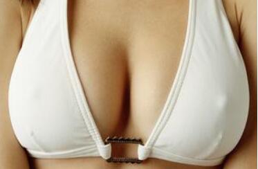 煙臺(tái)激光去鮮紅斑手術(shù)費(fèi)用展示(2023煙臺(tái)激光去鮮紅斑參考價(jià)為：6736元)