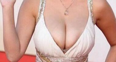 杭州韓式半永久紋唇治療費用是多少(2023杭州韓式半永久紋唇參考價為：6521元)