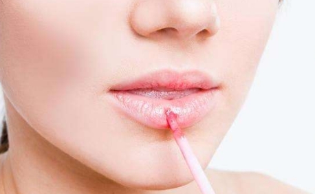 河北微整頸脖紋價格表明細(xì)查詢(2023河北微整頸脖紋參考價為：5557元)