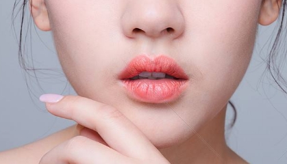 成都韓式隱形隆鼻價格表明細全新公布(2023成都韓式隱形隆鼻參考價為：5780元)